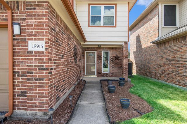 19915 Sycamore Valley Drive, Cypress, TX 77433
