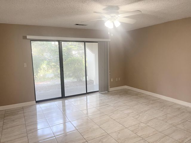 101 Westlake Court 101, Niceville, FL 32578