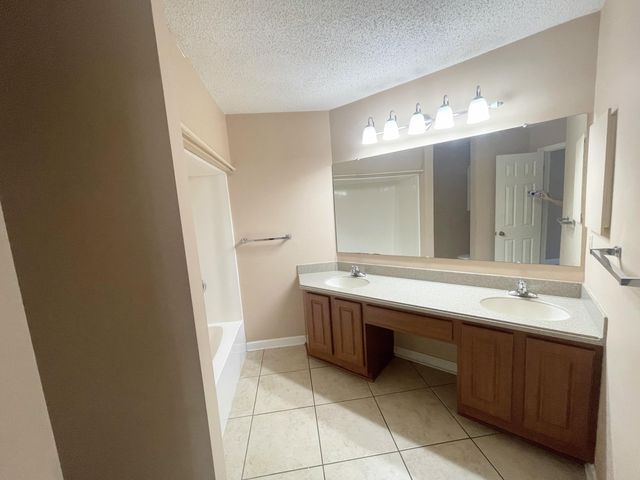 101 Westlake Court 101, Niceville, FL 32578