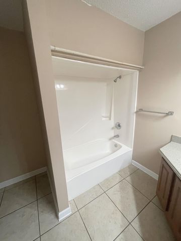 101 Westlake Court 101, Niceville, FL 32578