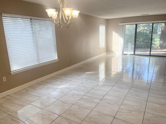 101 Westlake Court 101, Niceville, FL 32578