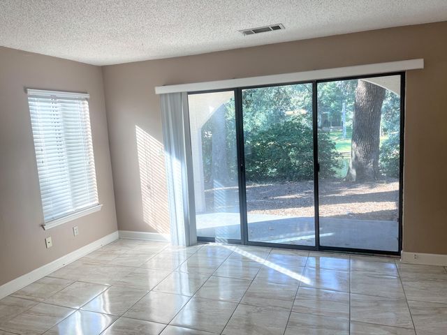 101 Westlake Court 101, Niceville, FL 32578