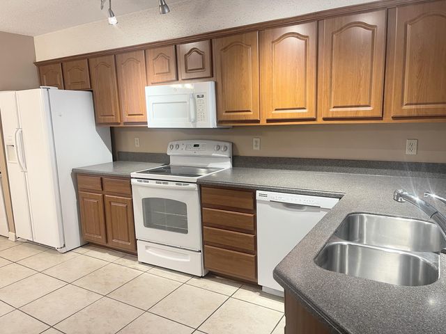 101 Westlake Court 101, Niceville, FL 32578