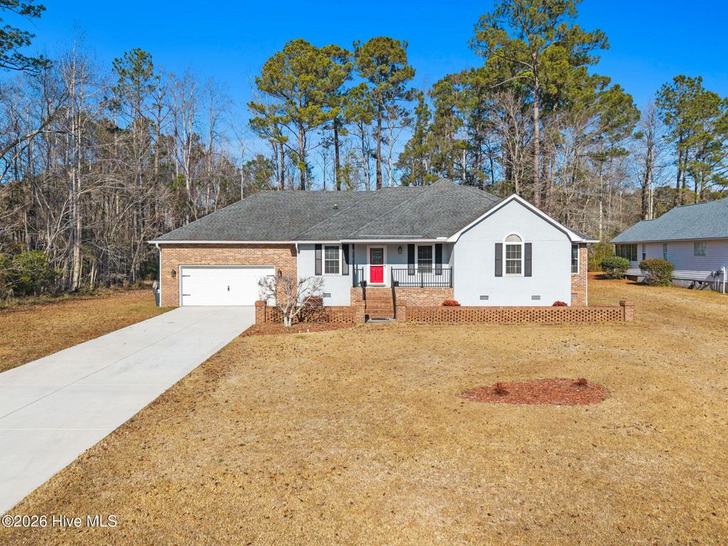 71 Fairway Drive, Shallotte, NC 28470