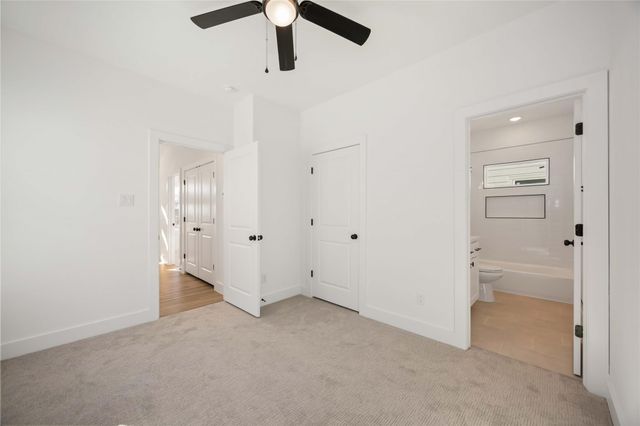 1466 Ferguson B, Houston, TX 77088