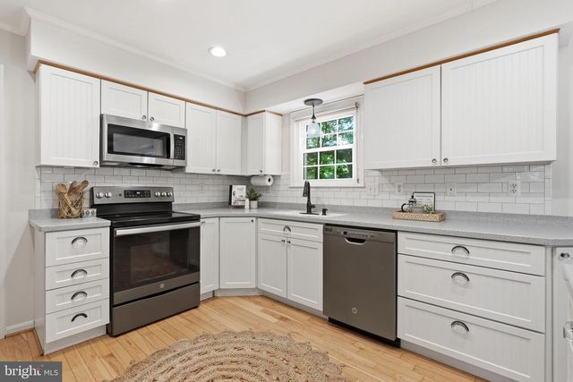 1294 DOUBLEDAY DR, Arnold, MD 21012