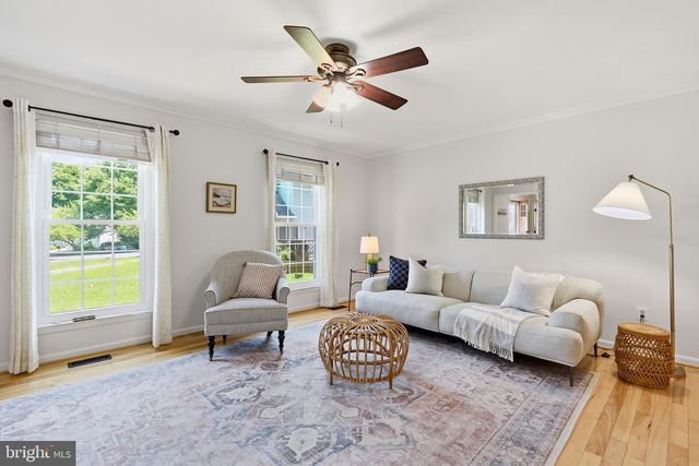 1294 DOUBLEDAY DR, Arnold, MD 21012