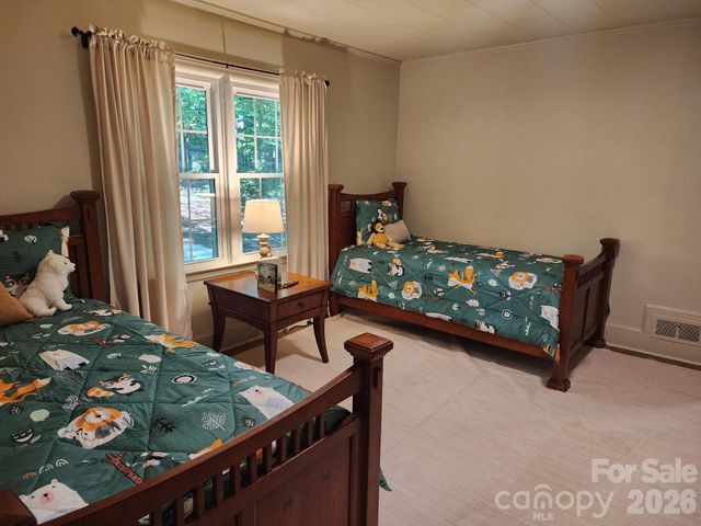 616 E Oakwood Avenue, Albemarle, NC 28001