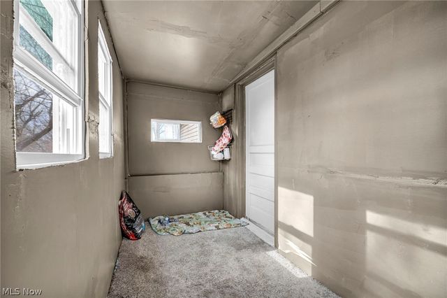 1742 Wayside Road, Cleveland, OH 44112