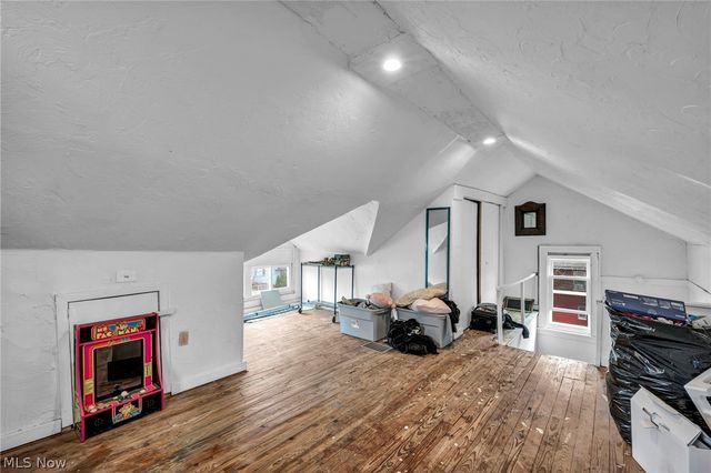 1742 Wayside Road, Cleveland, OH 44112