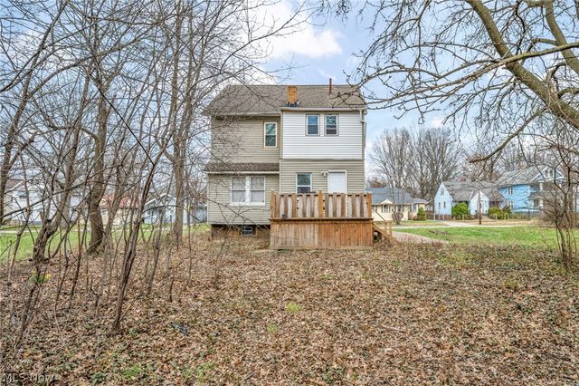 1742 Wayside Road, Cleveland, OH 44112