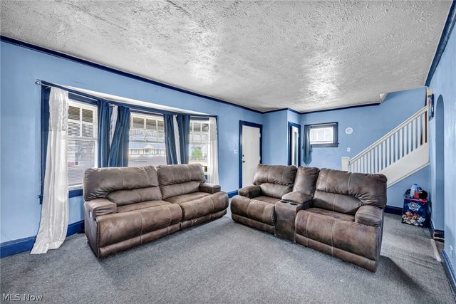 1742 Wayside Road, Cleveland, OH 44112