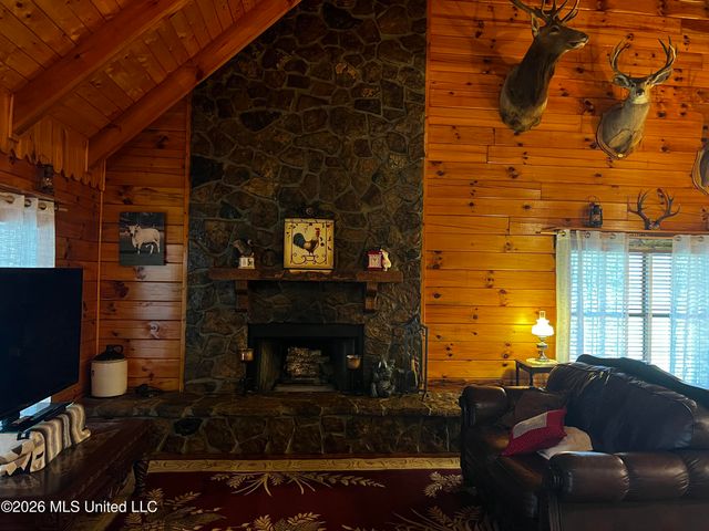 23636 Red Creek Road, Vancleave, MS 39565