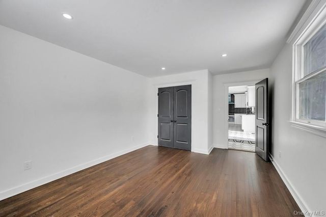 74 Lincoln Avenue, Islip Terrace, NY 11752