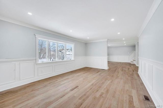 74 Lincoln Avenue, Islip Terrace, NY 11752