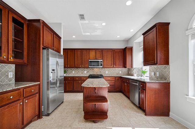 4502 Rose Street, Houston, TX 77007