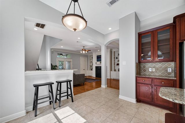 4502 Rose Street, Houston, TX 77007