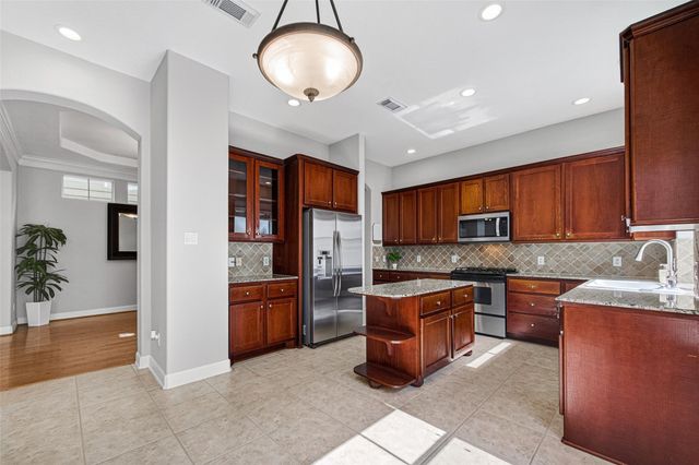 4502 Rose Street, Houston, TX 77007