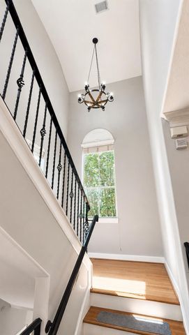 4502 Rose Street, Houston, TX 77007