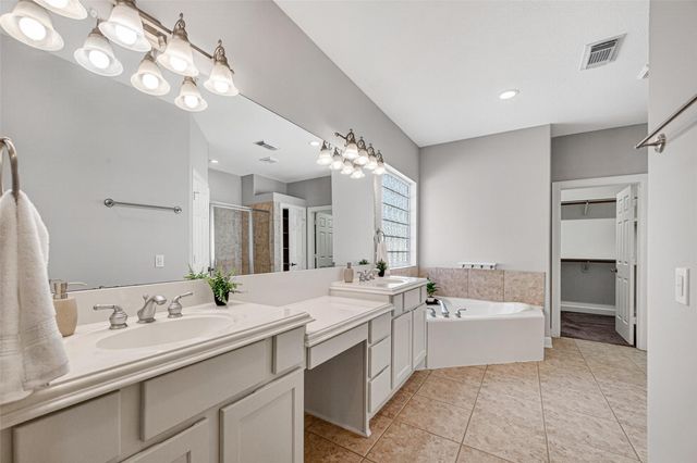 4502 Rose Street, Houston, TX 77007