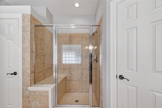 4502 Rose Street, Houston, TX 77007