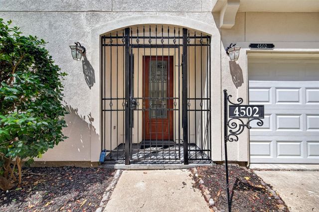 4502 Rose Street, Houston, TX 77007