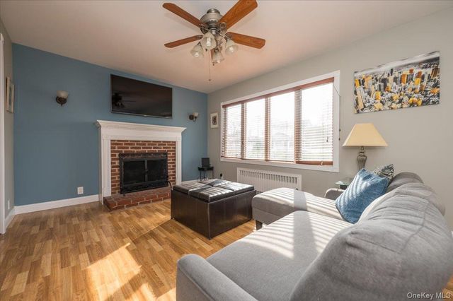 98 Melrose Avenue, Lynbrook, NY 11563