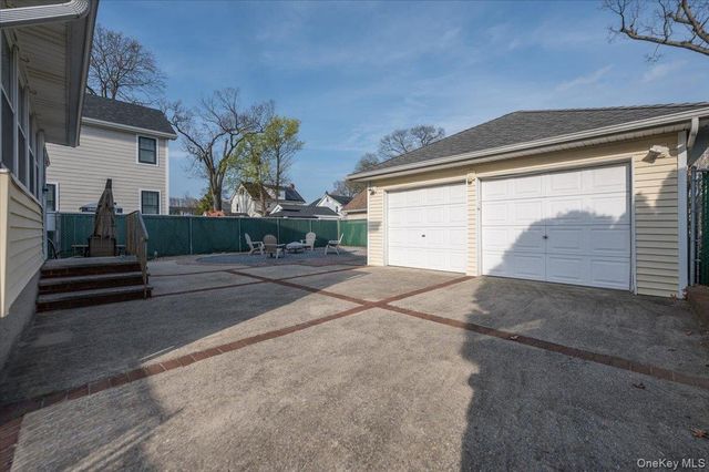 98 Melrose Avenue, Lynbrook, NY 11563