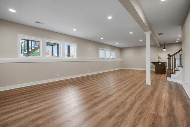 1 S Buffalo Ridge Court, Lake Winnebago, MO 64034