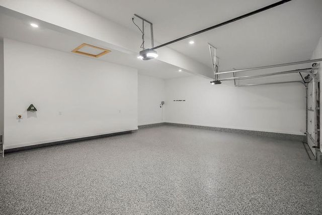 1 S Buffalo Ridge Court, Lake Winnebago, MO 64034