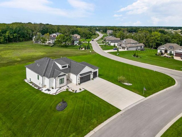 1 S Buffalo Ridge Court, Lake Winnebago, MO 64034
