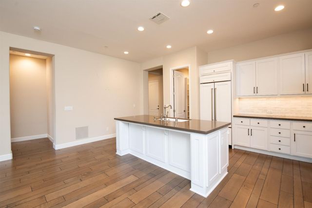 1841 Giardino Way, Modesto, CA 95355