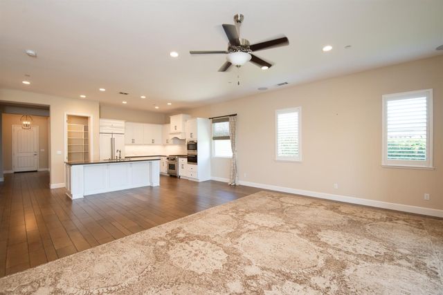 1841 Giardino Way, Modesto, CA 95355
