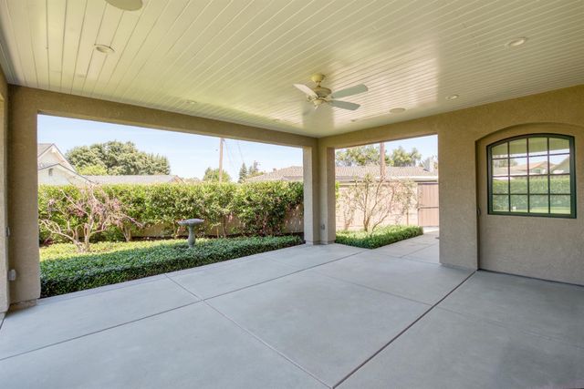 1841 Giardino Way, Modesto, CA 95355