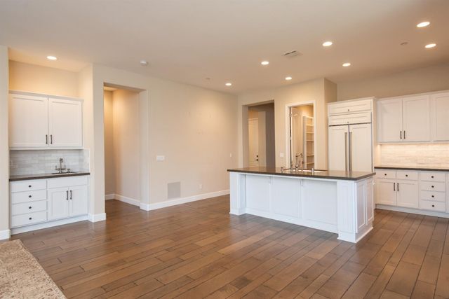 1841 Giardino Way, Modesto, CA 95355