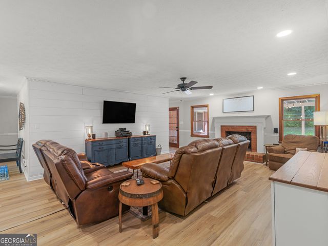 20 Valley Trail, Covington, GA 30014