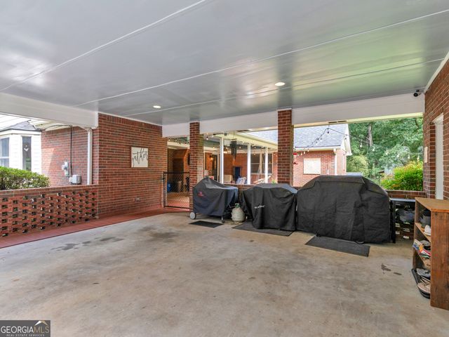 20 Valley Trail, Covington, GA 30014