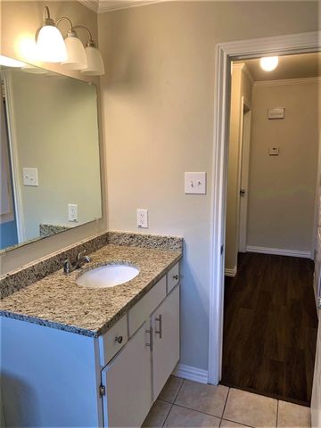 11991 Maple Street, Terrell, TX 75160