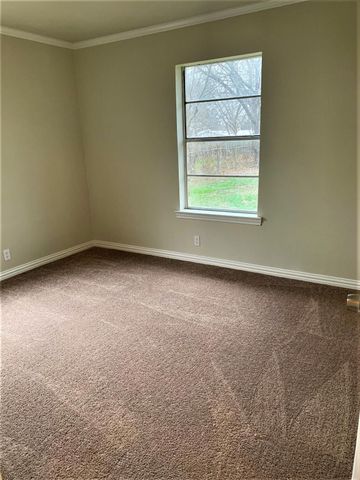 11991 Maple Street, Terrell, TX 75160