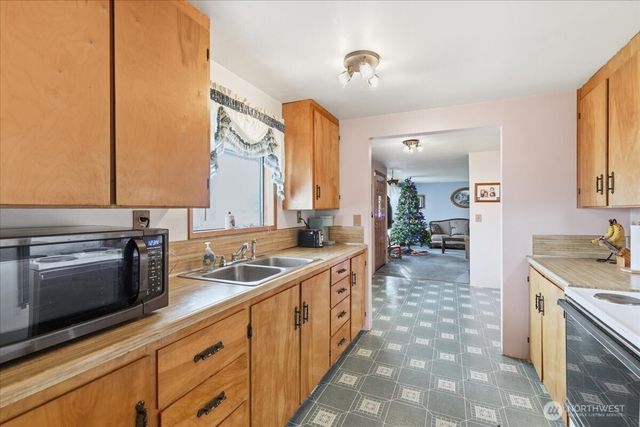 554 N Central Drive, Moses Lake, WA 98837