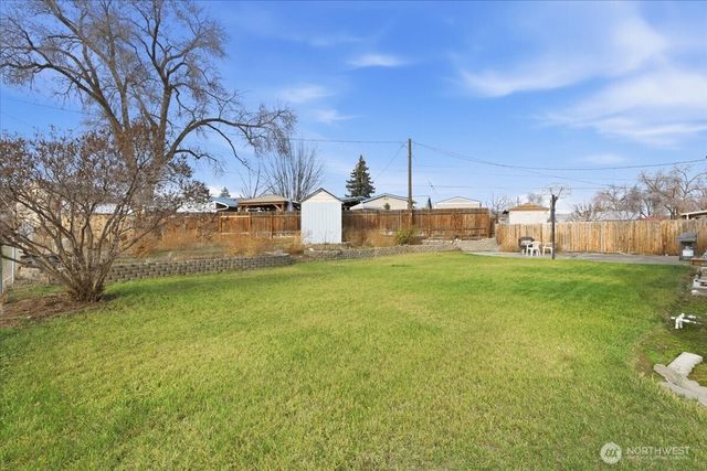 554 N Central Drive, Moses Lake, WA 98837