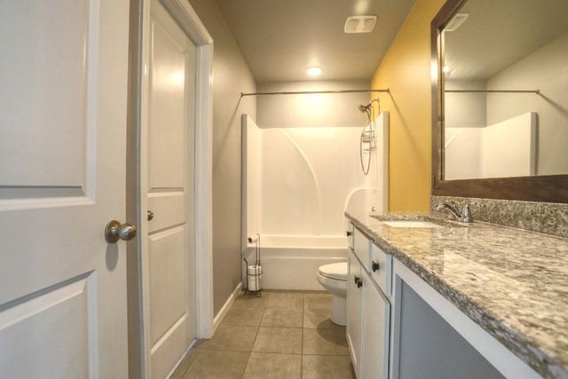 5937 Park Bay Court, Flowery Branch, GA 30542