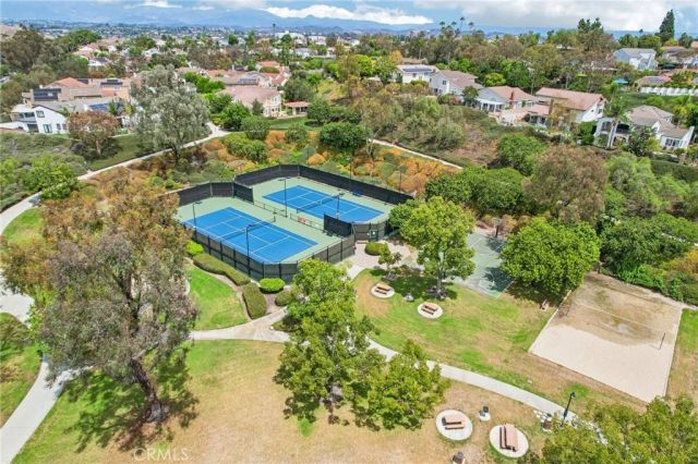 28391 Lakewood, Laguna Niguel, CA 92677