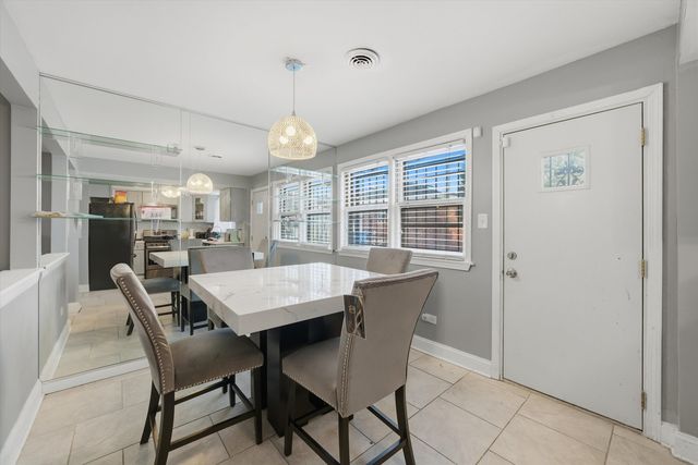 7919 S Wentworth Avenue, Chicago, IL 60620