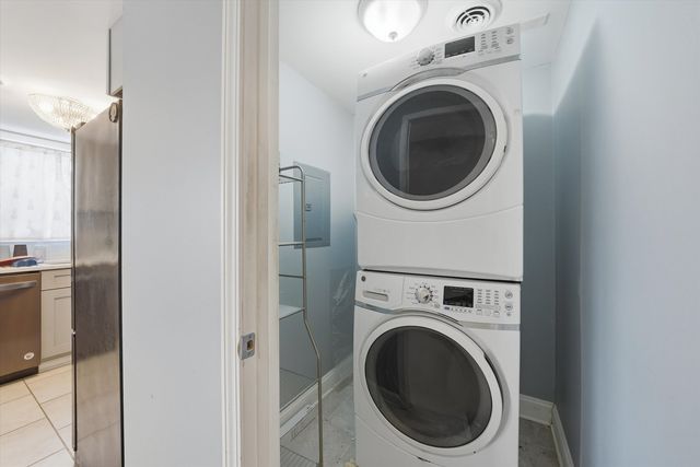 7919 S Wentworth Avenue, Chicago, IL 60620