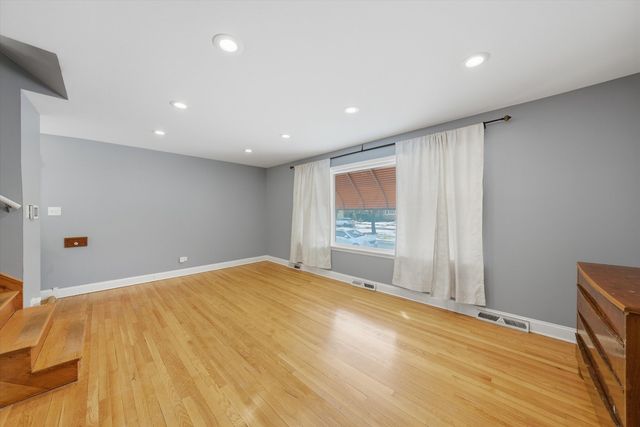 7919 S Wentworth Avenue, Chicago, IL 60620