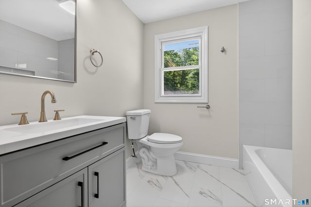 41 Piscitello Drive, Branford, CT 06405