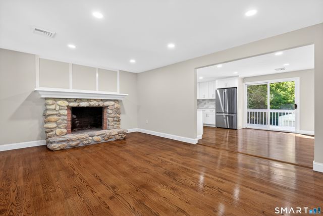 41 Piscitello Drive, Branford, CT 06405