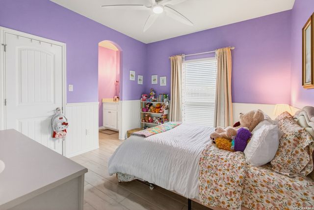 2234 Loxley Dr, Corpus Christi, TX 78415
