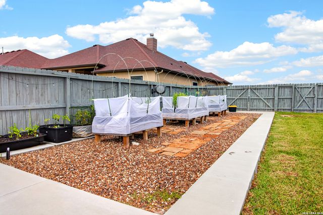 2234 Loxley Dr, Corpus Christi, TX 78415
